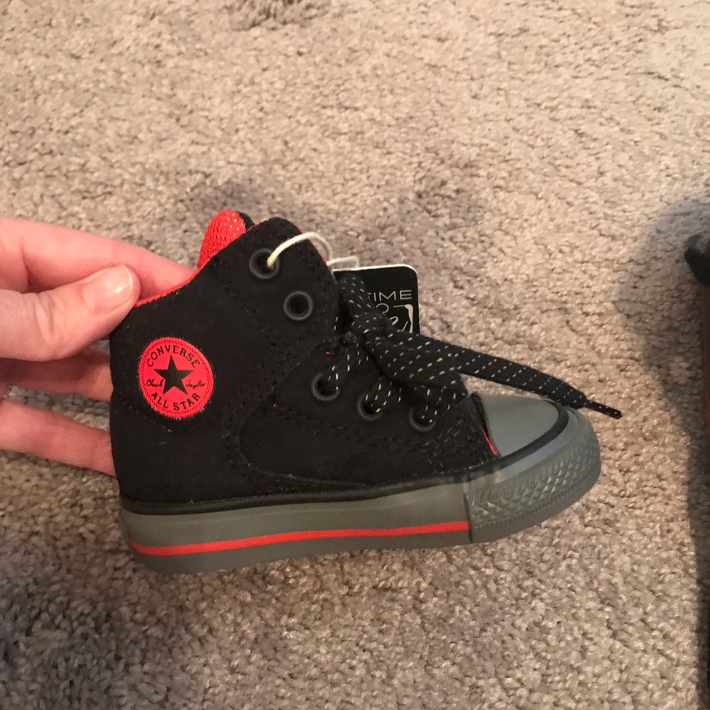 Converse infant shoes